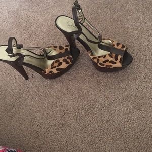 Browm scrappy Jessica Simpson heel sandle