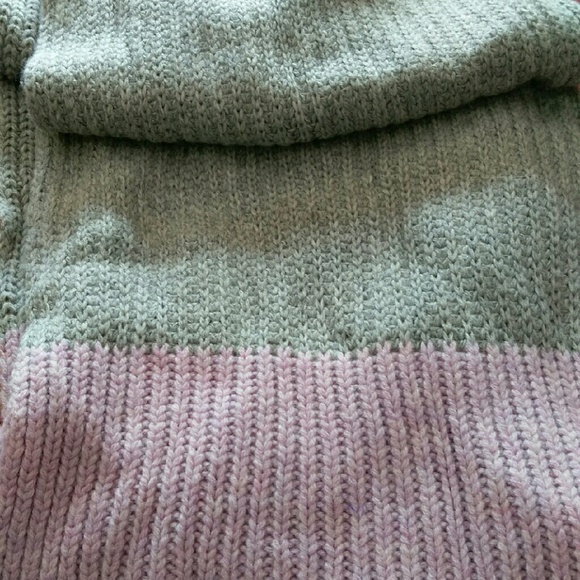 Scarf - Picture 2 of 3