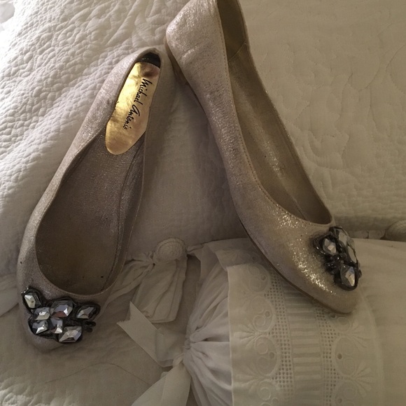 Fabulous metal and chunky crystal flats