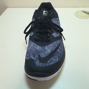 Nike FS Lite Run 3