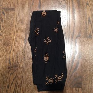 Lularoe black leggings OS
