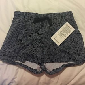 Lululemon spring break away shorts II