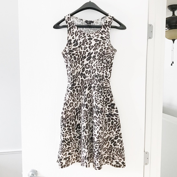 H&M Dresses & Skirts - H&M Leopard Dress size S