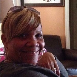 Meet your Posher, Ronda