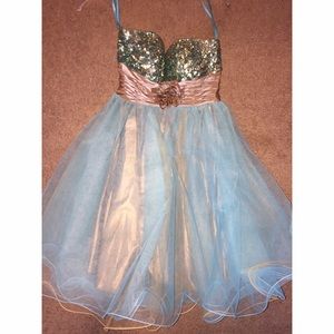 Blue and gold, size 2 homecoming dress!