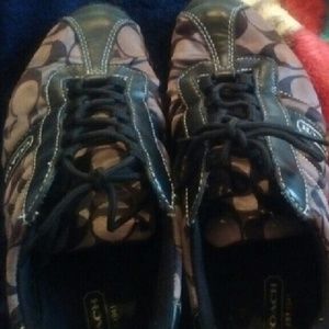 Coach Kirby tennis shoes size 7.5 signature coach