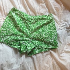 Barely worn Lilly Pulitzer Shorts, Size:0