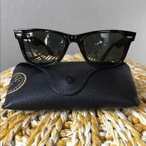 Rayban Wayfarer sunglasses