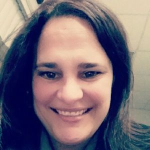 Meet your Posher, Stacy