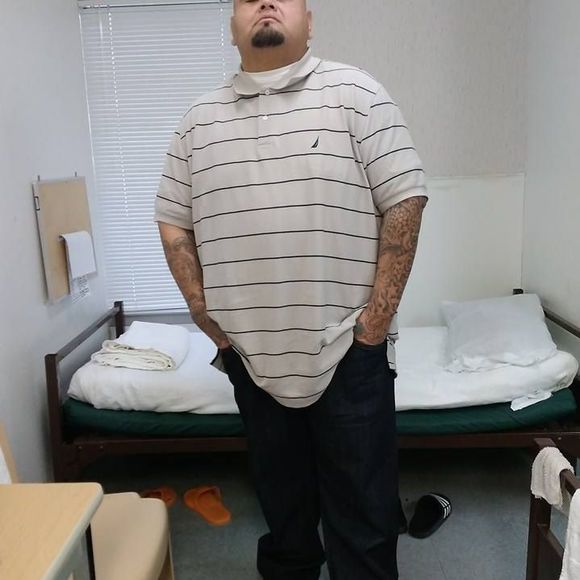 Meet your Posher, Julian - Picture 1 of 1