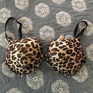 Victoria's Secret Miraculous Plunge Bra
