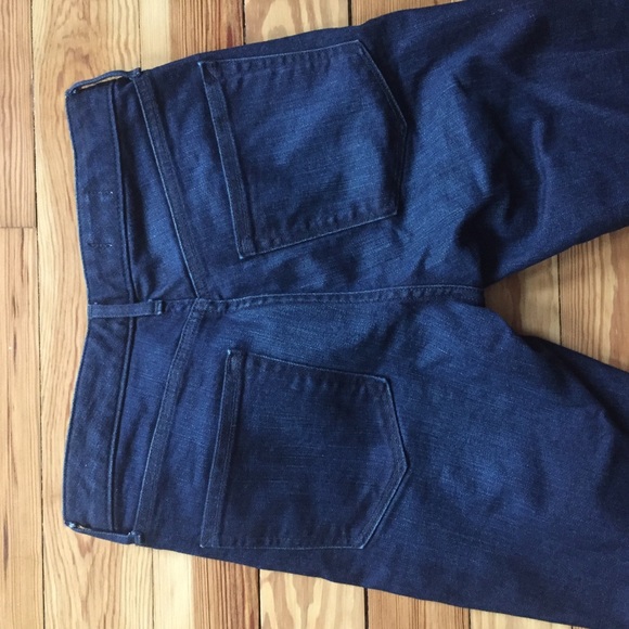 Gap High Waisted Skinnies - Dark Wash - Picture 3 of 3