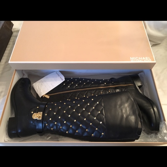Michaelkors black boots sz 6 1/2