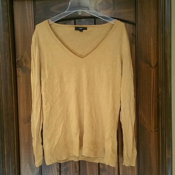Mossimo v neck mustard sweater XL