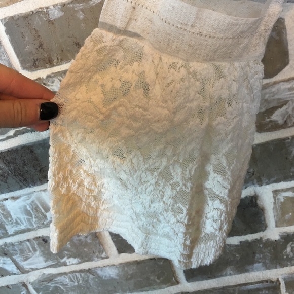 BKE lace top - Picture 2 of 4