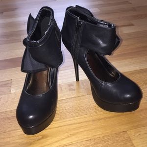 Charlotte Russe Bow Tie Ankle Pumps