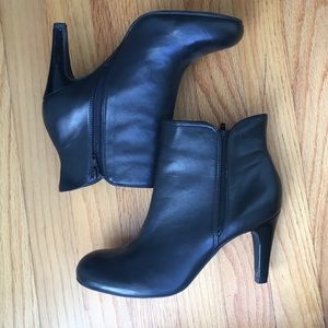 Gianni bini booties