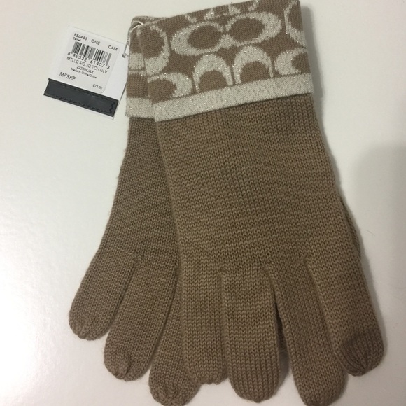 Coach gloves