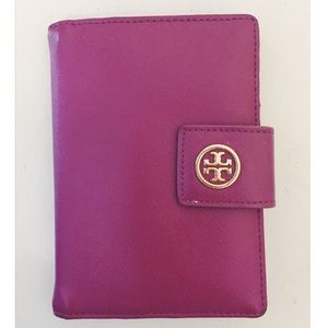Tory Burch Passport Wallet