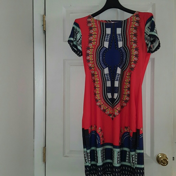 Dresses & Skirts - Cute Tribal print dress