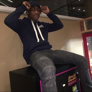 Meet your Posher, Ladden