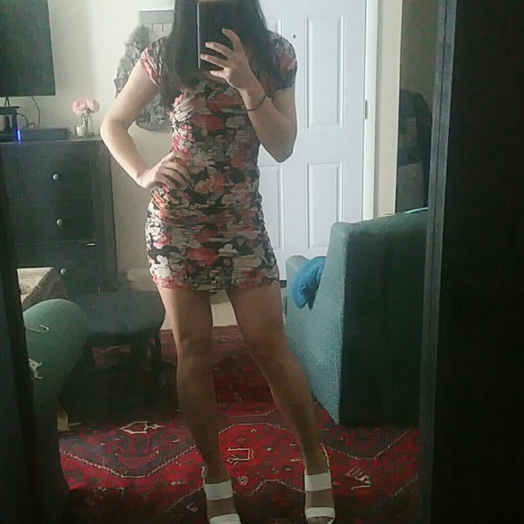 ASOS Ruched mini dress - Picture 2 of 4