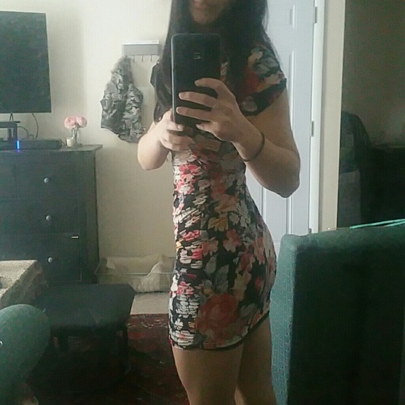 ASOS Ruched mini dress - Picture 3 of 4