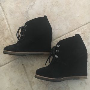 Steve Madden Suede Wedge Booties