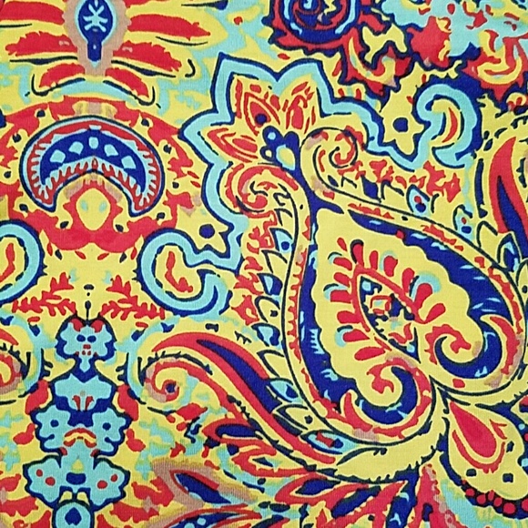 LuLaRoe Madison skirt with pockets!
