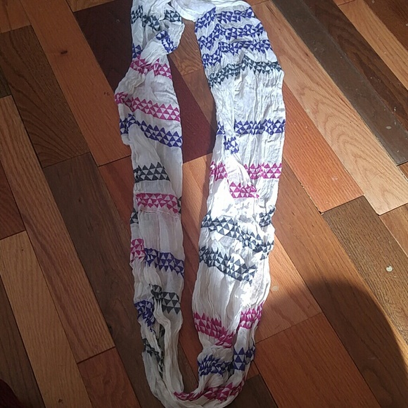 Slightly used infinity scarf