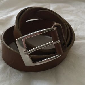 {banana republic} Brown leather belt