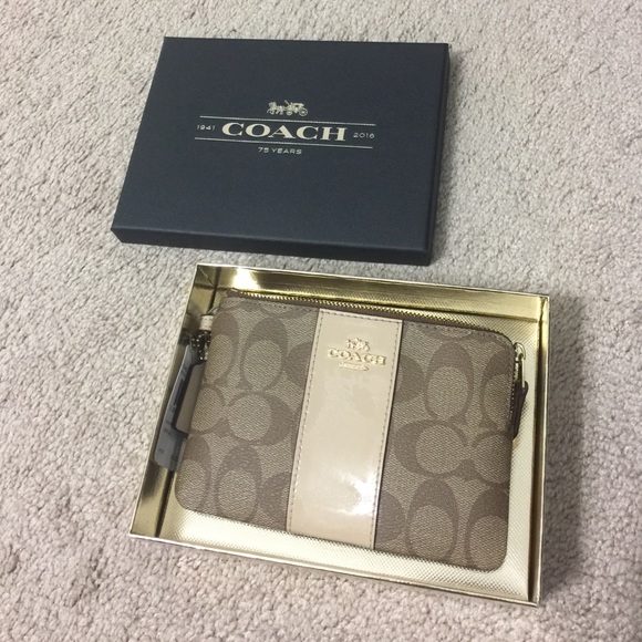 Coach wristlet