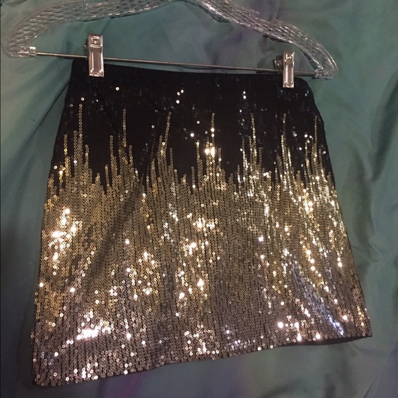 Gold\black sequin sparkling mini skirt