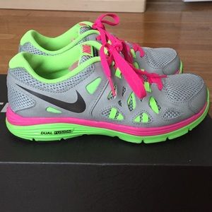 Nike Sneakers Barley Worn