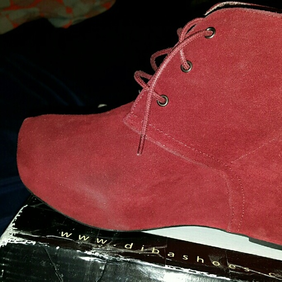Brick colored wedge bootie size 11