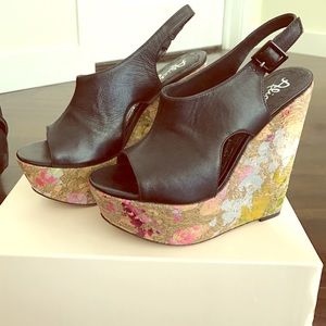 Alive and Olivia Wedges