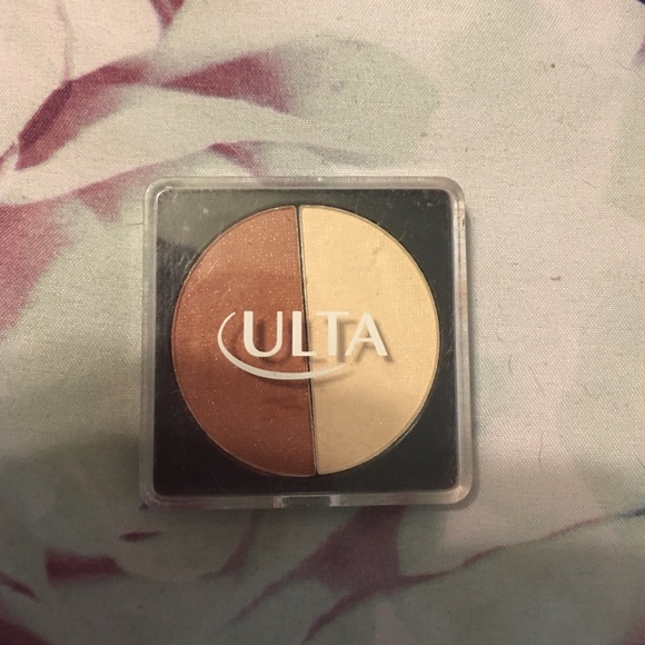 Ulta travel highlighter/bronzer blush duo
