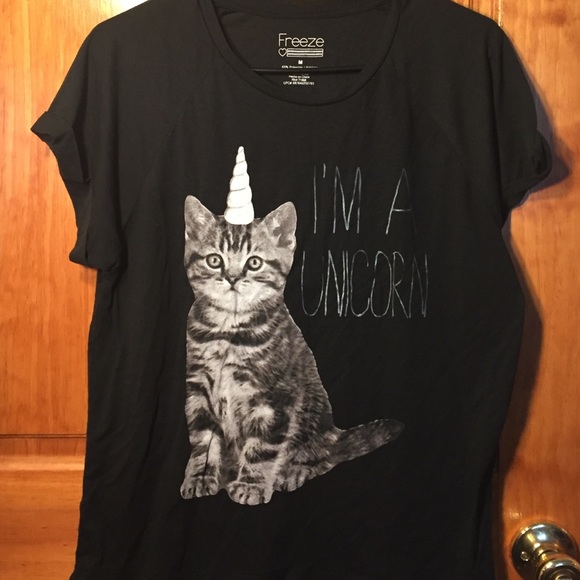 Cat Shirt that says "I'm a Unicorn"