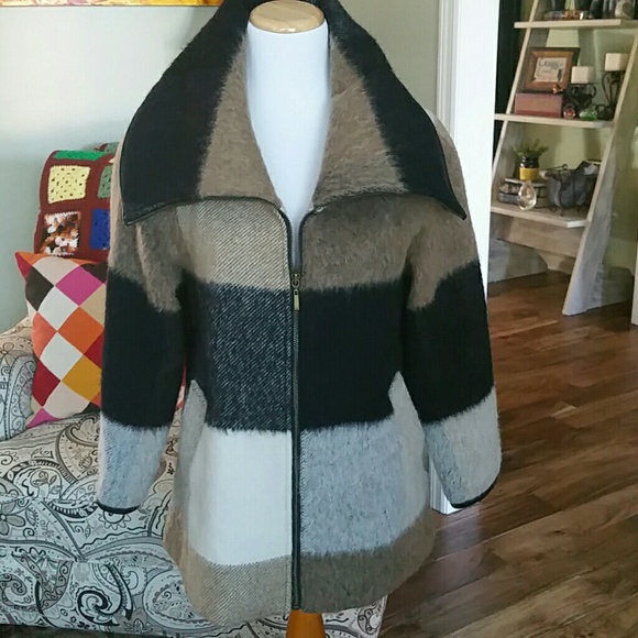 Tan/black/cream wool blend coat