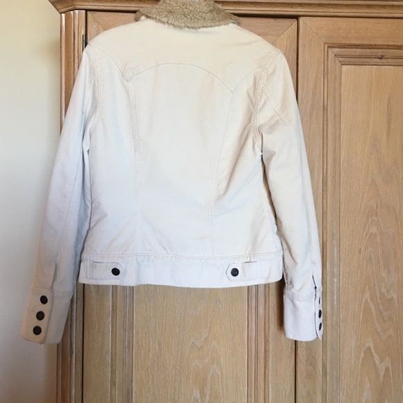 Jacket - Picture 2 of 4