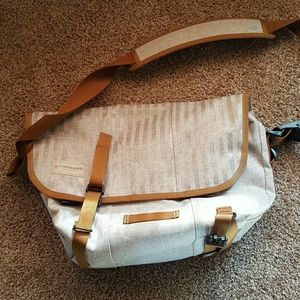 Timbuk2 Medium Classic Messenger