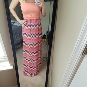 Strapless Chevron Printed Maxi Dress