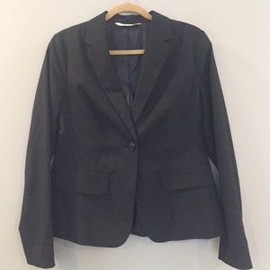 Black fitted blazer! ❄️❄️