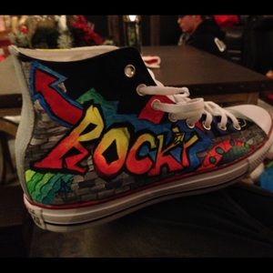 Meet your Posher, Logan