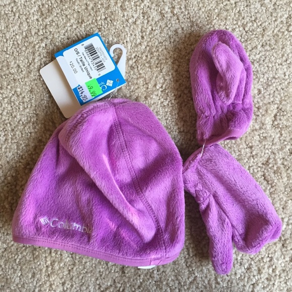 NWT Columbia Baby Hat & mittens