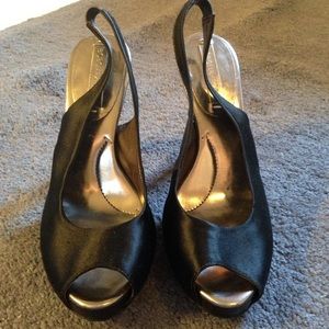 BCBG Black Satin Pump