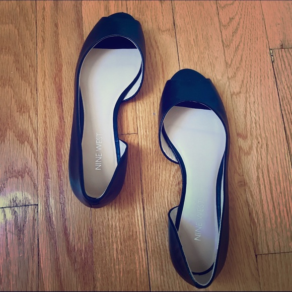 Nine West D'Orsay flats