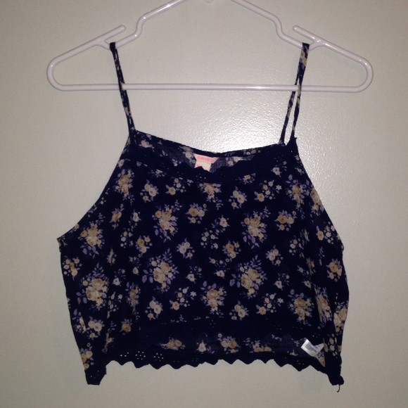 Forever 21 crop top
