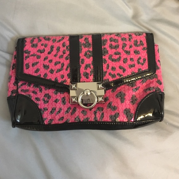 Betsey Johnson pink leopard clutch