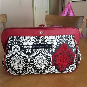 Petunia diaper clutch